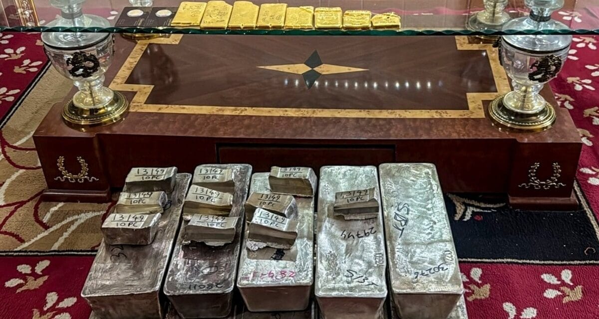 चांदी ₹1800 सस्ती… सोने का भाव भी टूटा, नए साल के पहले दिन ये New Rates