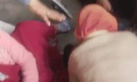 जीआरपी हेड कॉन्स्टेबल ने सीपीआर देकर बचाई यात्री की जान:उज्जैन स्टेशन पर बेहोश होकर गिर पड़ा था; एसपी करेंगे आरक्षक का सम्मान