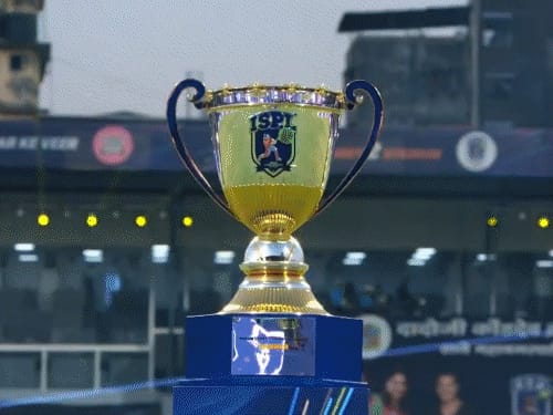 सूरत में आज से सेलिब्रिटी क्रिकेट लीग शुरू:एक महीने तक चलेगा टूर्नामेंट, अमिताभ बच्चन, सलमान खान की टीमें भी शामिल