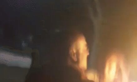 पत्नी-बुआ पर पेट्रोल डालकर लगाई आग, VIDEO:मंदसौर में पति ने कोर्ट से लौटकर की वारदात; पीड़िता बोली