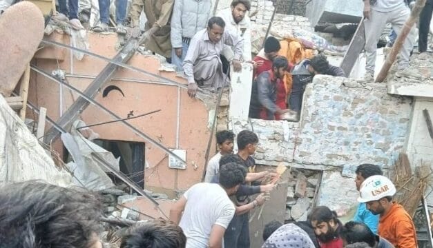 पाकिस्तान के घर में फटा सिलेंडर, 8 की मौत… मरने वालों में आतंकी डेविड हेडली का रिश्तेदार भी