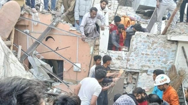 पाकिस्तान के घर में फटा सिलेंडर, 8 की मौत… मरने वालों में आतंकी डेविड हेडली का रिश्तेदार भी