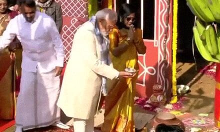 पीएम मोदी ने केंद्रीय राज्यमंत्री के घर पोंगल मनाया:बोले-परिवार के साथ संतुलन बनाता है