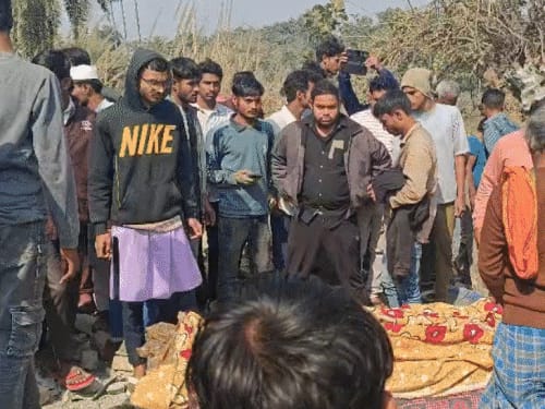सीवान में नीतीश की सभा से थोड़ी दूर पर ब्लास्ट:पटाखा बनाने के दौरान धमाका, एक की मौत, सिर-पैर 20 फीट दूर गिरे, कई घायल