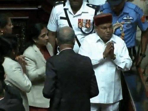 कर्नाटक राज्यपाल ने जॉइंट सेशन में पूरा भाषण नहीं पढ़ा:CM सिद्धारमैया बोले