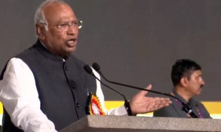 खड़गे बोले-बीजेपी सरकारों को परेशान करते हैं, उन्हें पीएम ऑफिस से ऑर्डर मिल रहे