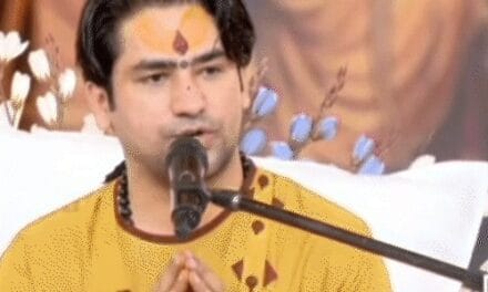 धीरेंद्र शास्त्री बोले-बेटियों से कह दो बुर्के वाली मत बनना:बाबा रामदेव ने कहा