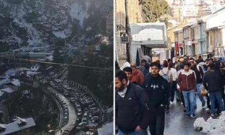 हिमाचल में बर्फ देखने उमड़े टूरिस्ट:हिल स्टेशन पर चौतरफा ट्रैफिक जाम, मौसम देखकर प्लान करें टूअर, एक महीने तक देख सकेंगे स्नो