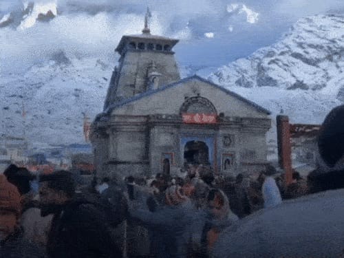 चारधाम में गैर-हिंदुओं पर रोक के समर्थन में वक्फ बोर्ड:अध्यक्ष बोले– आस्था नहीं तो तीर्थ में जाने की जिद क्यों, एंट्री पर बैन जायज