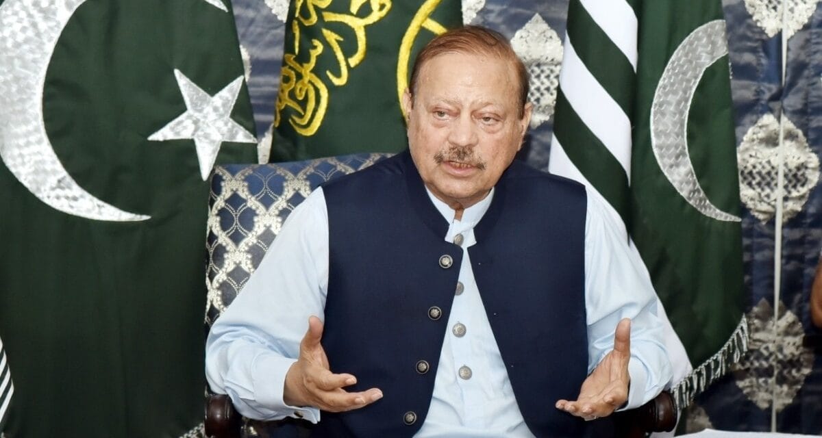 PoK के 'राष्ट्रपति' सुल्तान महमूद चौधरी का निधन, इस्लामाबाद के अस्पताल में ली अंतिम सांस