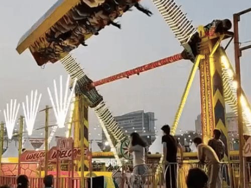 फरीदाबाद के सूरजकुंड मेले में झूला गिरा,VIDEO:पुलिस इंस्पेक्टर की मौत, 12 घायल; पर्यटन मंत्री ने जायजा लिया, घायलों से भी मिले