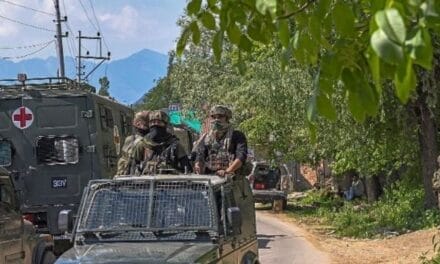भास्कर अपडेट्स:जम्मू-कश्मीर के किश्तवाड़ में आतंकियों की तलाश, सेना ने फायरिंग की