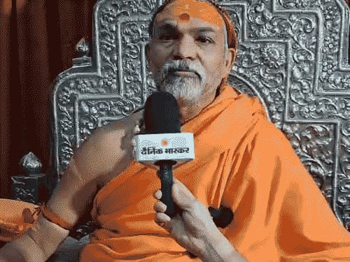 अविमुक्तेश्वरानंद बोले-योगी मुख्यमंत्री या महंत में से एक पद छोड़ें:सीएम खलीफा जैसे, भगवा पहनने वाला मीट का व्यापार नहीं कर सकता