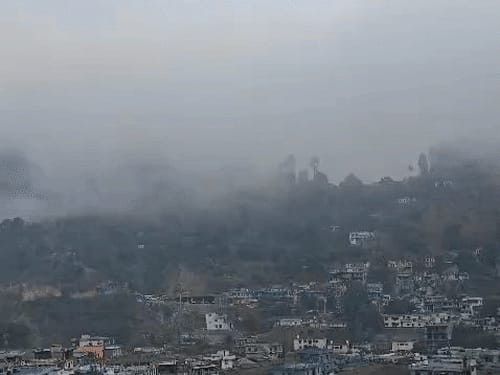 हिमाचल-बिहार में घना कोहरा, विजिबिलिटी 50 मीटर से कम रही:हरियाणा के 15 जिलों का पारा 10°C से नीचे; जम्मू-कश्मीर में बर्फबारी शुरू