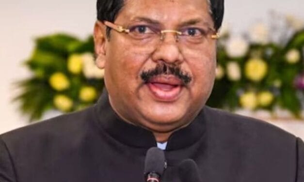 एक देश-एक चुनाव से मतदाता अधिकार प्रभावित नहीं होंगे:JPC की मीटिंग में पहुंचे पूर्व CJI बीआर गवई; बोले