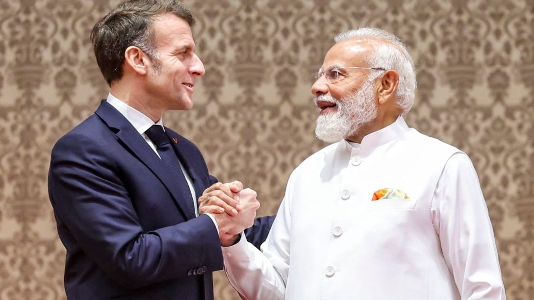 भारत के लिए क्या नया रूस बन पाएगा फ्रांस? मोदी-मैक्रों की दमदार जोड़ी पर दुनिया की नजर