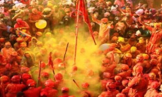 लड्डू होली के साथ रंगोत्सव का नया चरण:मंदिरों से निकलकर ब्रज की गलियों में होली उत्सव 24 से, बरसाना में लट्ठमार होली 25 को