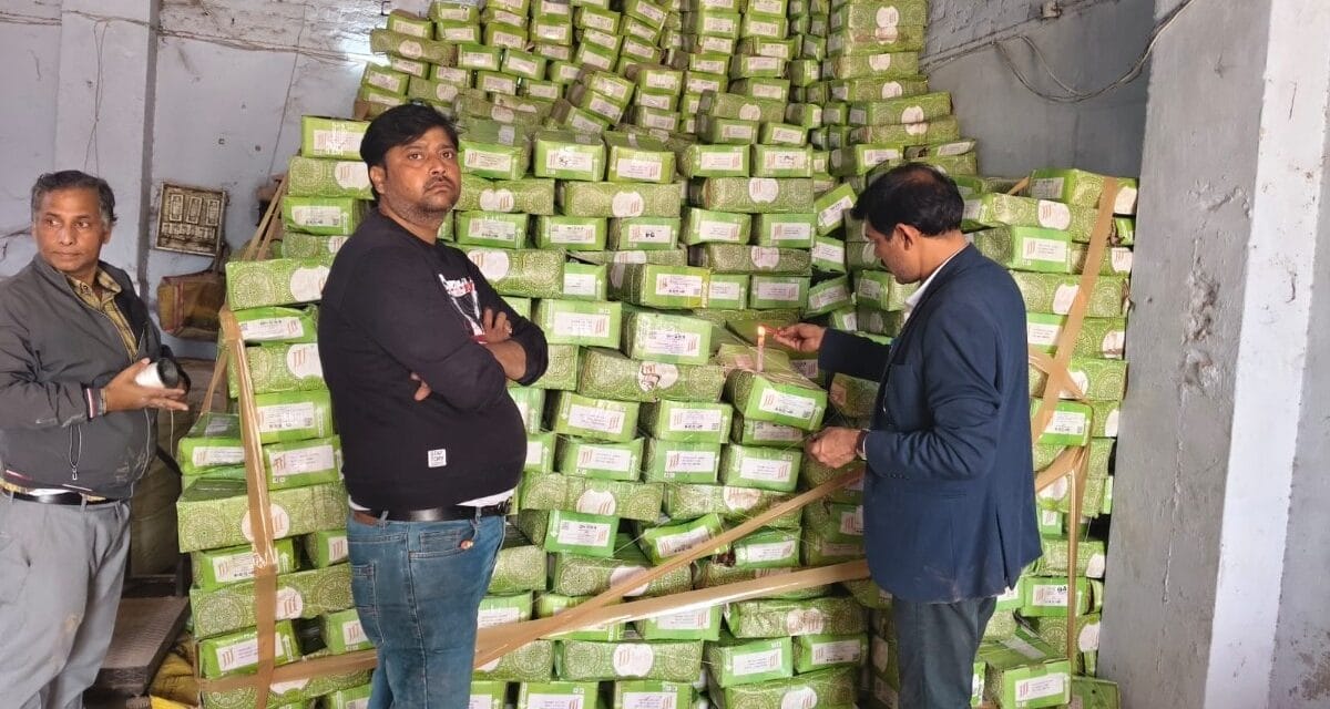 होली-रमजान से पहले मिलावटखोरों पर 'सर्जिकल स्ट्राइक', 50 लाख का खजूर जब्त