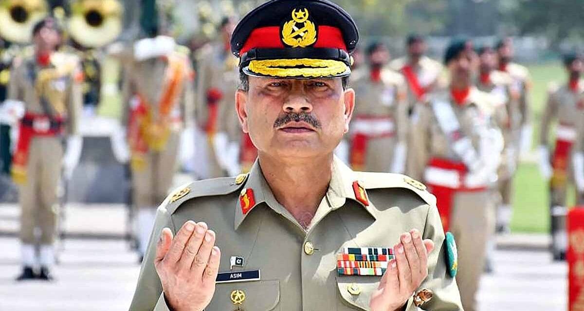तीनतरफा फंसे आसिम मुनीर! भारत से तनाव, BLA अटैक और अब अफगान से जंग