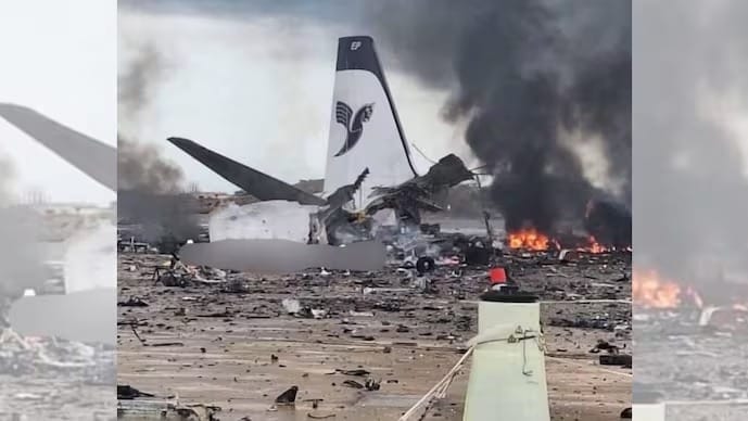ईरान के एयरपोर्ट पर इजरायल की बमबारी, Iran Air के विमान के उड़ गए परखच्चे