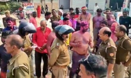 बस्ती में होली के दिन भीषण एक्सीडेंट, THAR की टक्कर से हवा में उड़े बाइक सवार