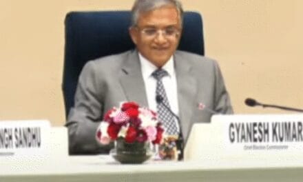 मुख्य चुनाव आयुक्त को हटाने का प्रस्ताव तैयार:लोकसभा के 120, राज्यसभा के 60 सांसदों ने दस्तखत किए, कल संसद में पेश किया जा सकता है