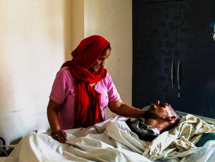‘बेसुध बेटे को घर की हर बात बताती थी’:हरीश राणा की मां बोली