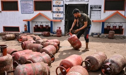 घर में है PNG कनेक्शन तो नहीं मिलेगा LPG सिलेंडर… केंद्र सरकार का बड़ा फैसला