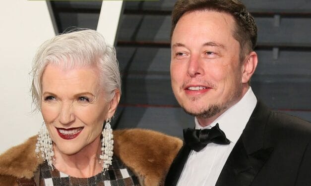 अरबपति Musk का सादा घर, मां ने खोले राज़, बोलीं…