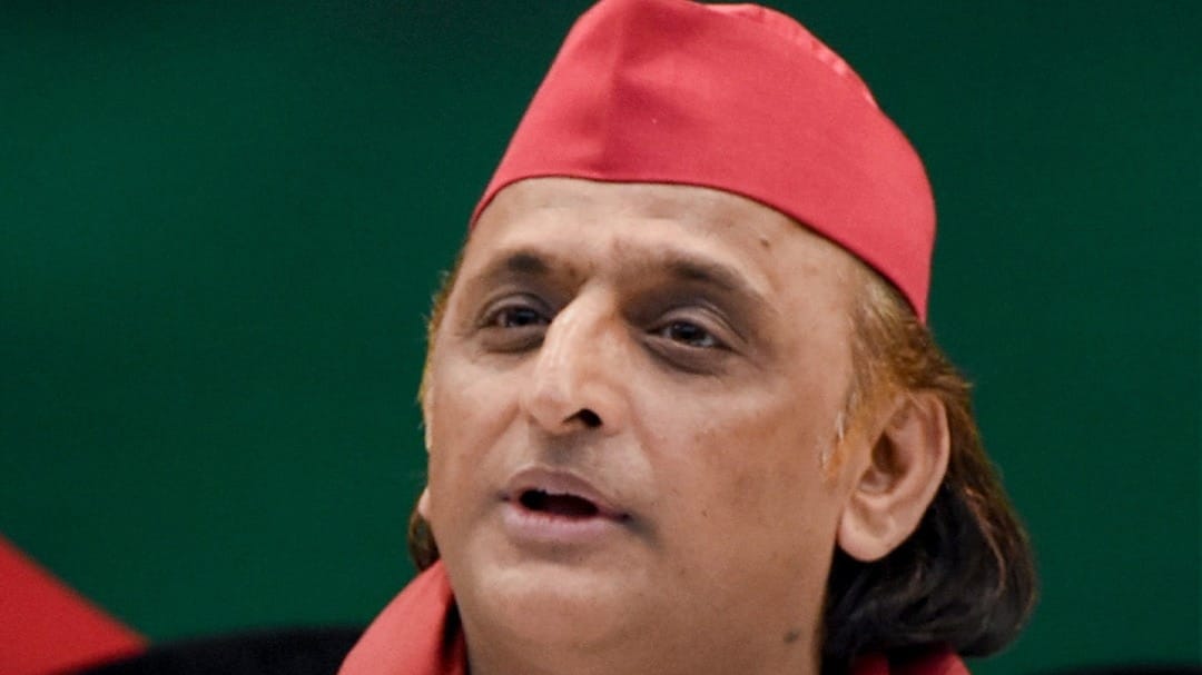 अखिलेश यादव का बड़ा ऐलान, महिलाओं से किया ये वादा