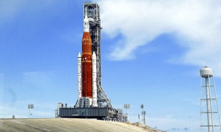 NASA Artemis II: 54 साल बाद कौन जा रहा है चांद का चक्कर लगाने, 1 को लॉन्चिंग