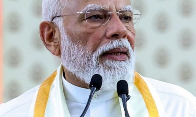 पीएम मोदी आज गुजरात जाएंगे:साणंद में देश के दूसरे सेमीकंडक्टर प्लांट का उद्घाटन, 20 हजार करोड़ से ज्यादा के प्रोजेक्ट्स का शिलान्यास करेंगे