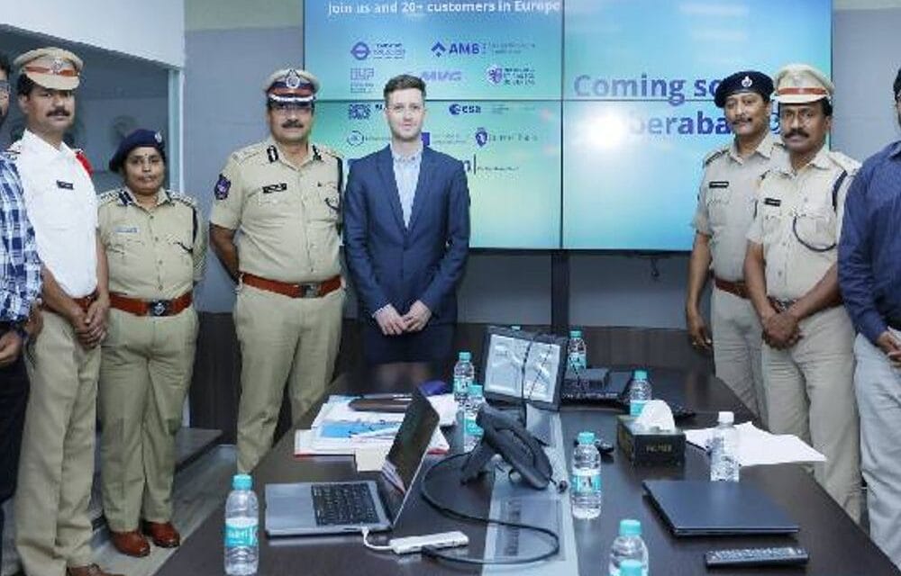 स्कूल बसों का लंदन जैसा हाईटेक नेटवर्क तेलंगाना में:एक रूट के कई स्कूलों के लिए साझा बस, खास एप से जुड़ेंगे पेरेंट्स, स्कूल-ऑपरेटर
