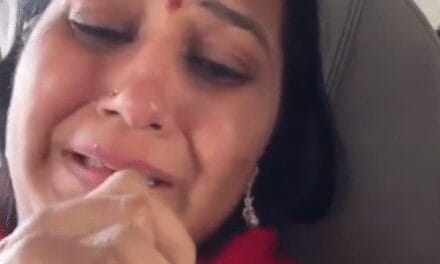 हैदराबाद-हुबली फ्लाइट 2 घंटे हवा में चक्कर काटती रही:खराब मौसम के चलते हिलने लगा प्लेन; VIDEO में पैसेंजर रोते और प्रार्थना करते नजर आए