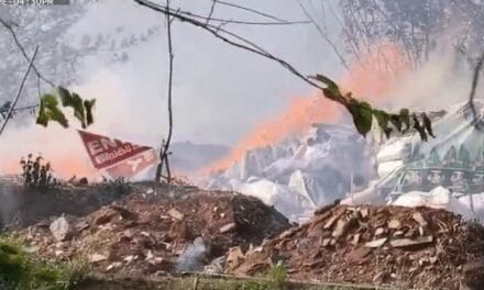केरलम में पटाखा फैक्ट्री में ब्लास्ट, 13 की मौत:10 शव बरामद, 3 लोगों के शरीर के हिस्से बिखरे मिले; 40 मजदूर काम कर रहे थे