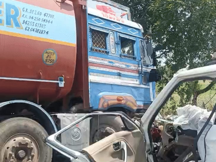 MP में टैंकर ने कार को रौंदा, 6 की मौत:एक घंटे गाड़ी में फंसे रहे युवकों के शव; बड़वानी में बारात से लौटते समय हादसा