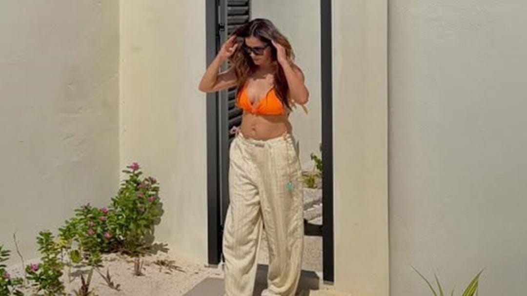 Rubina Dilaik Maldives: बिकिनी लुक और फैमिली वेकेशन मोड