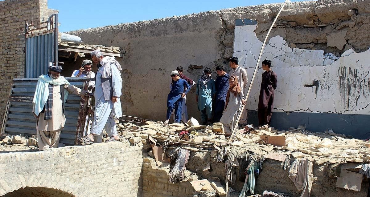 चीन का कराया सीजफायर भी फेल, अफगानिस्तान पर PAK ने फिर किया हमला