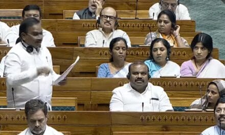 DMK सांसद लोकसभा में कांग्रेस के साथ नहीं बैठेंगे:TVK को समर्थन देने से नाराज; अखिलेश का तंज