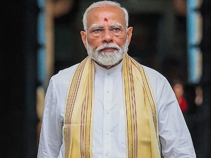 पीएम का आज 3 राज्यों का दौरा:बेंगलुरु में आर्ट ऑफ लिविंग का कार्यक्रम, वारंगल में ‘पीएम मित्र पार्क’ का इनॉगरेशन; रात में गुजरात रुकेंगे