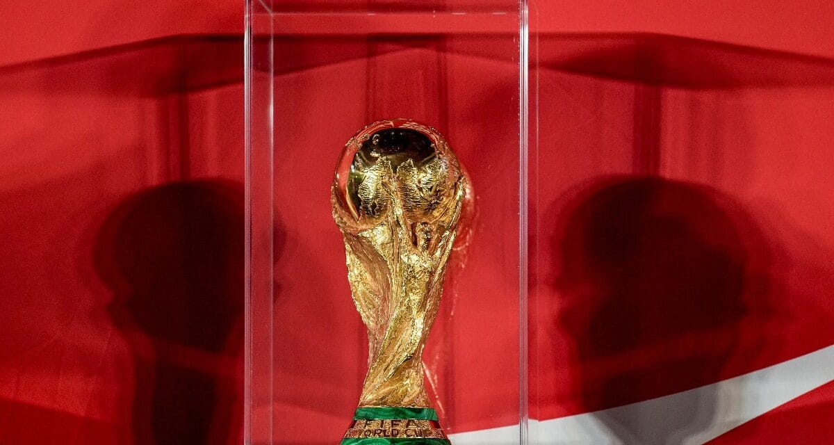 FIFA वर्ल्ड कप पर संकट, भारत-चीन में अटका टेलीकास्ट, अब कैसे देखेंगे फैन्स?