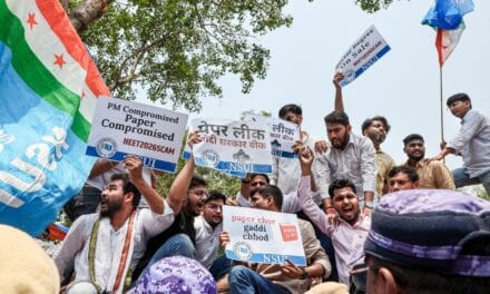 'पेपर इतना आसान था लगा ही नहीं NEET Exam है…', लीक मामले पर क्या बोले अभ्यर्थी?