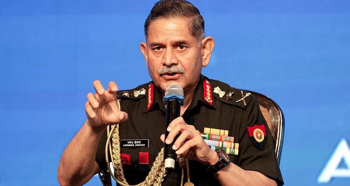 'दुनिया के नक्शे में रहना चाहता है या इतिहास में दफन…', PAK को आर्मी चीफ की वॉर्निंग