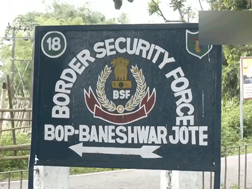 बंगाल में बॉर्डर पर फेंसिंग लगाने पहुंची BSF:स्थानीय बोले