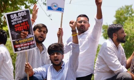 सरकार ने CBSE से OSM टेंडर पर रिपोर्ट मांगी:राहुल का आरोप था