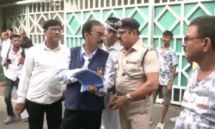 TMC विधायकों की शिकायत पर ममता के घर पहुंची CID:पुलिस आने के बाद एंट्री मिली; नेता विपक्ष के प्रस्ताव पर फर्जी साइन का आरोप