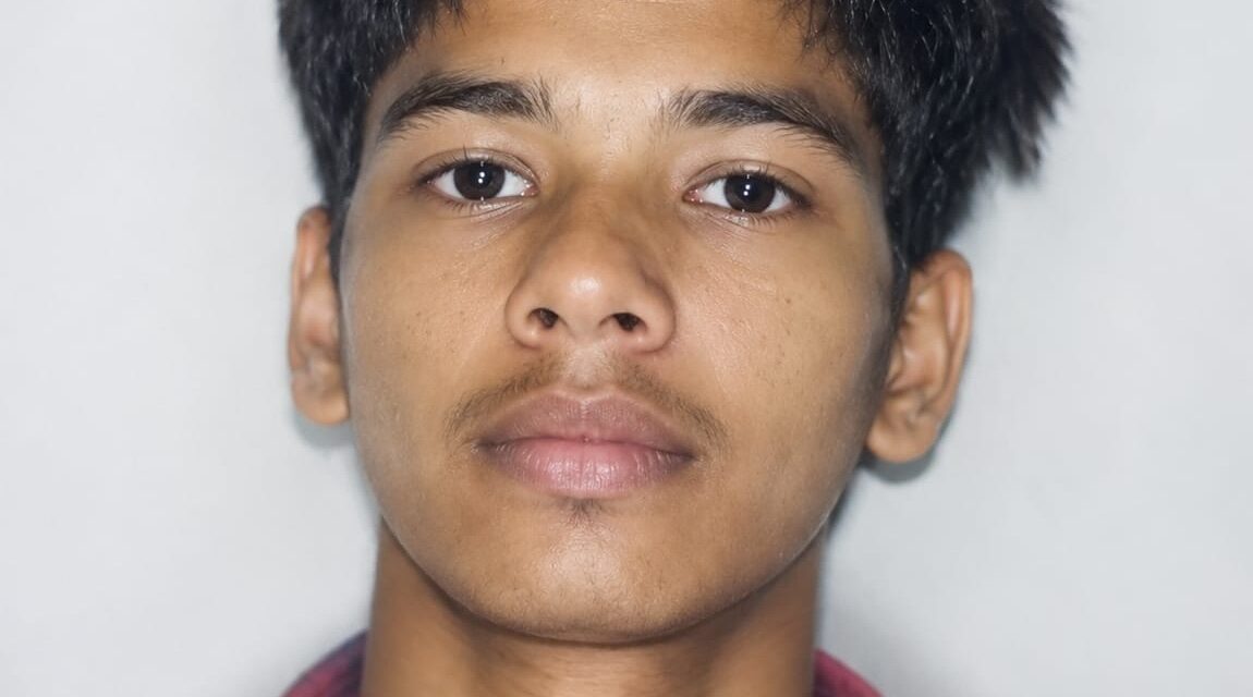 8 महीने पहले की थी लव मैरिज, पहले पत्नी फिर पति ने किया सुसाइड