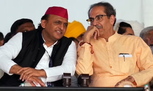 शिवसेना UBT के बाद अब सपा में टूट की आहट, बयानबाजी से बढ़ी बेचैनी