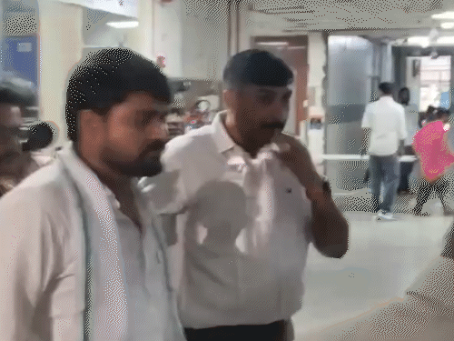 गुजरात में AAP विधायक को 7 साल की जेल:विधायकी खत्म, वन्यकर्मियों से मारपीट-वसूली के मामले में पत्नी समेत 9 को मिली सजा