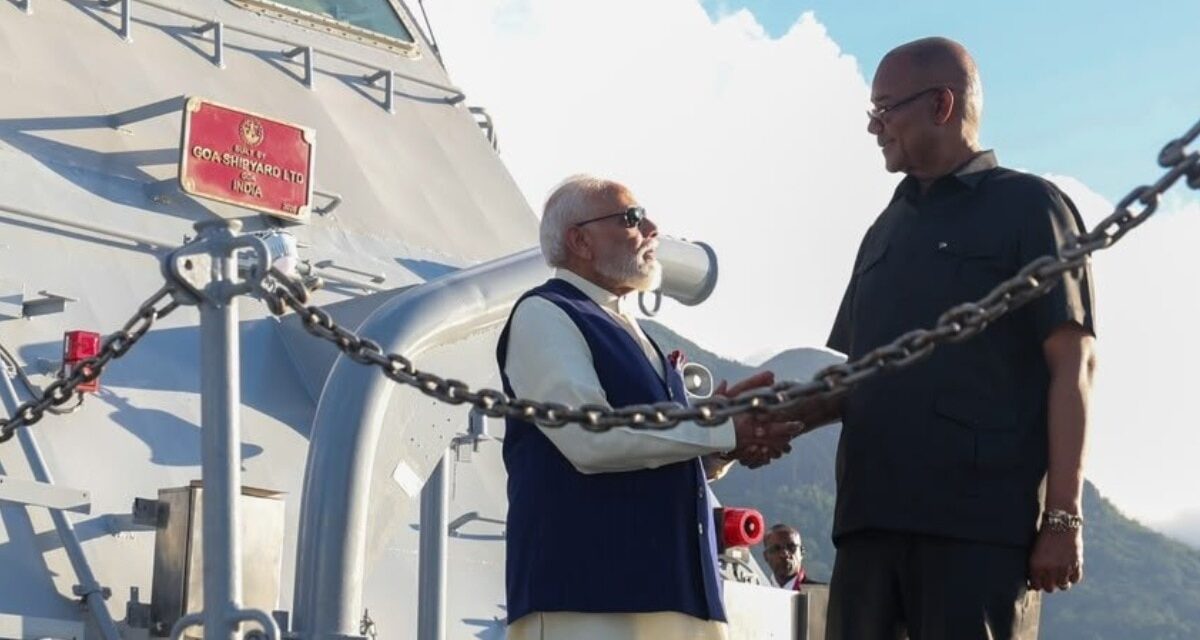 सेशेल्स को भारत का तोहफा! PM मोदी ने सौंपा 'मेड इन इंडिया' पेट्रोल वेसल